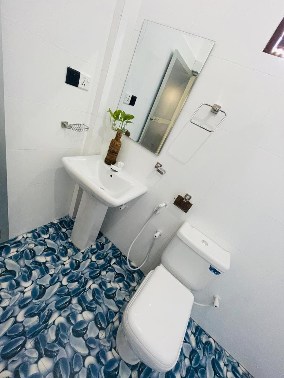 Natraj Guest House تريكونامالاي المظهر الخارجي الصورة