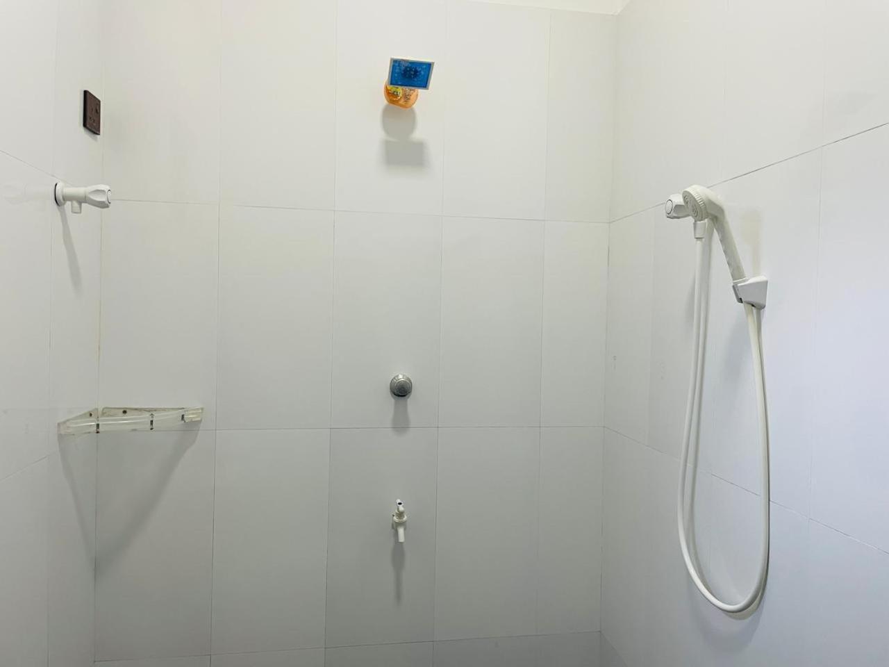 Natraj Guest House تريكونامالاي المظهر الخارجي الصورة